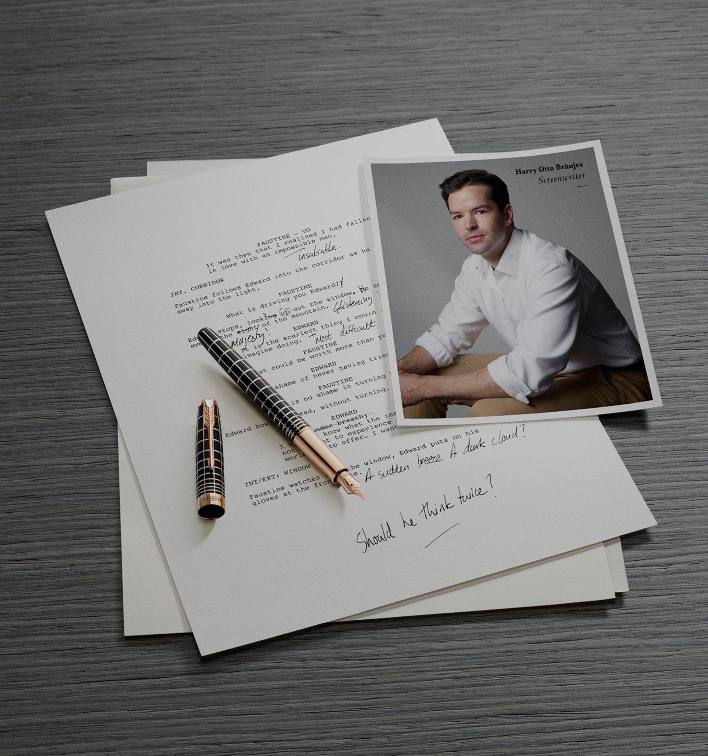 パーカーのストーリー